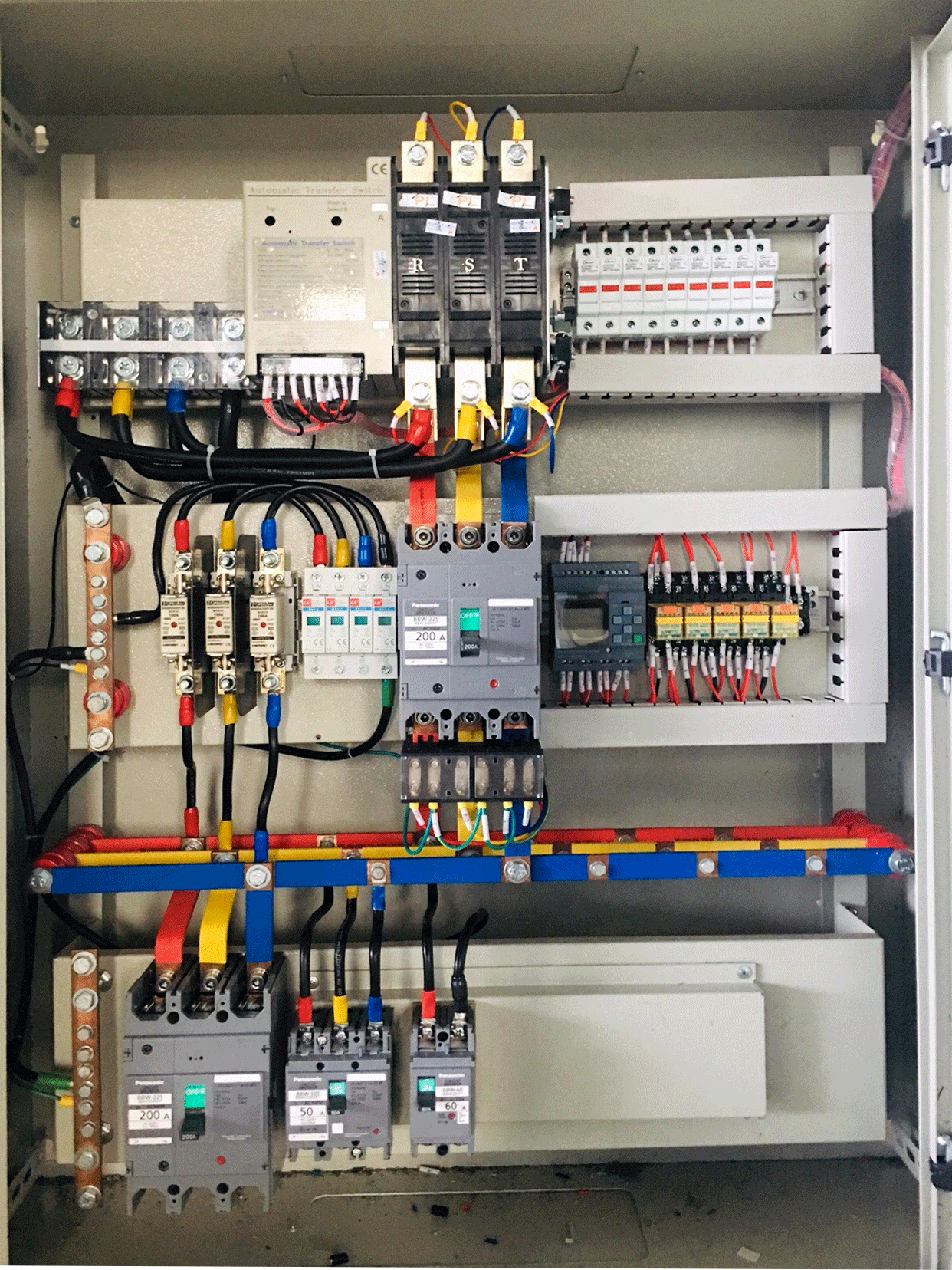 Thiết bị điện phù hợp